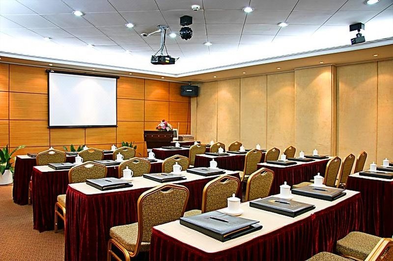 Langyi Business Hotel (Chigang Subway Station, Guangzhou Pazhou Exhibition Center)meeting room