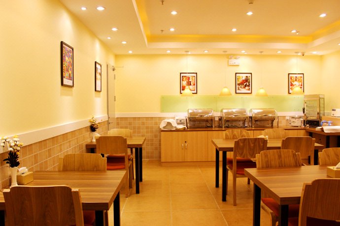 Home Inn  Restaurant