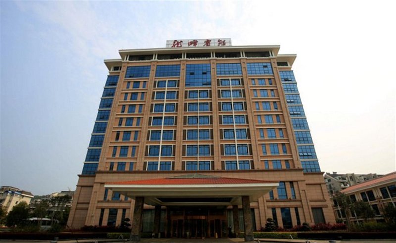 Longfeng Hotel Over view