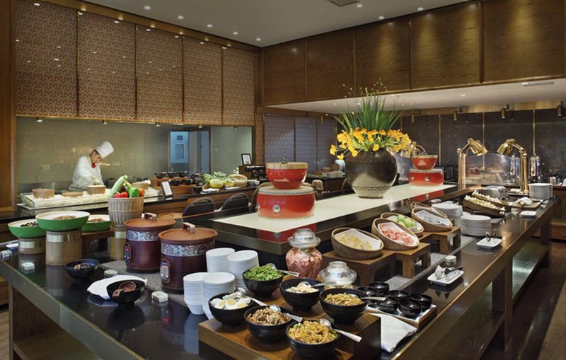 H Hotel (Zhongqing Jiaotong University Light Rail Station)Restaurant