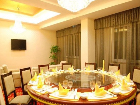 Shengshi Huating Business Hotel - Chibi Restaurant