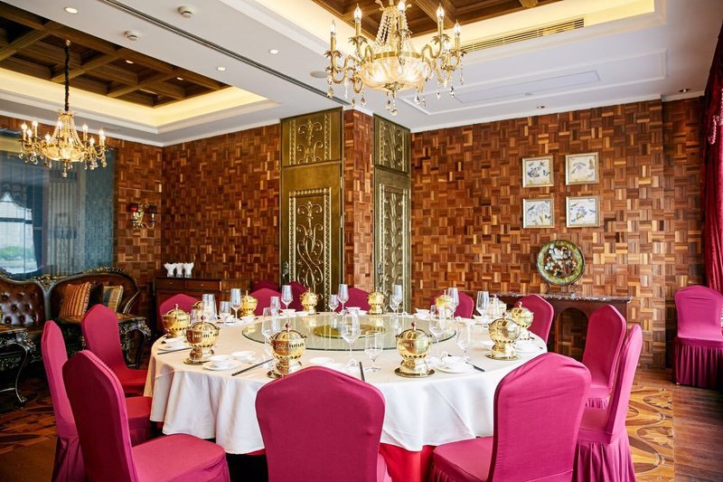 Noble HotelRestaurant