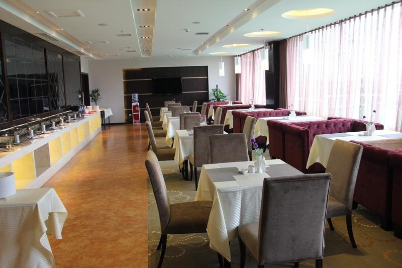 Central   City  HotelRestaurant