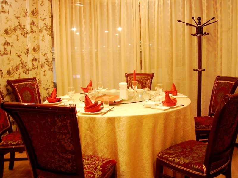 Changzhi Zhonglu Riverside Hotel Restaurant