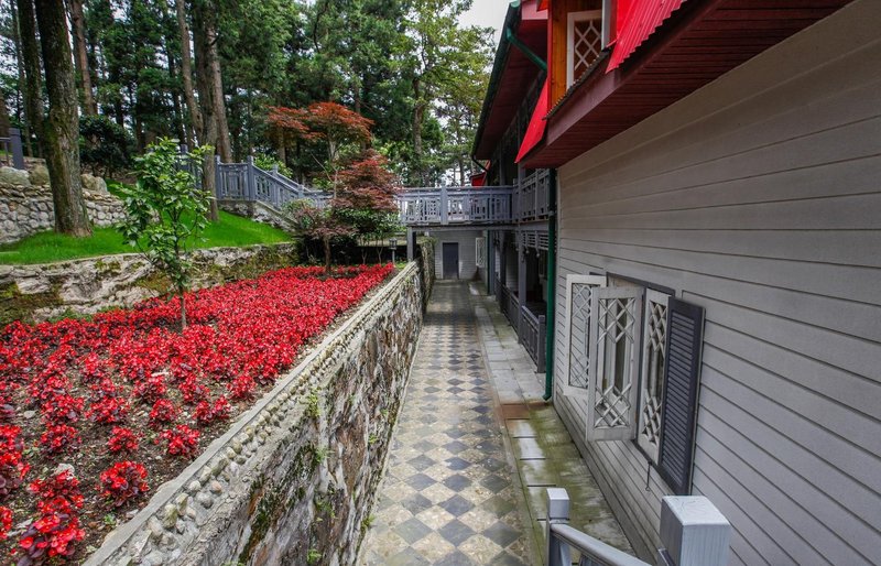 Meilu Hotel (Lushan Xiangshanyuan) Over view