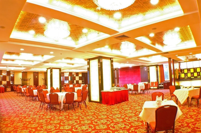 Three Gorges Xiba Hotel Restaurant