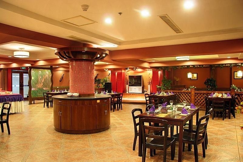 Dynasty Hotel Restaurant