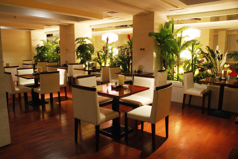 Oriental Hawaii Holiday Hotel Restaurant