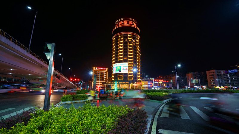 桂林香江大饭店外景图