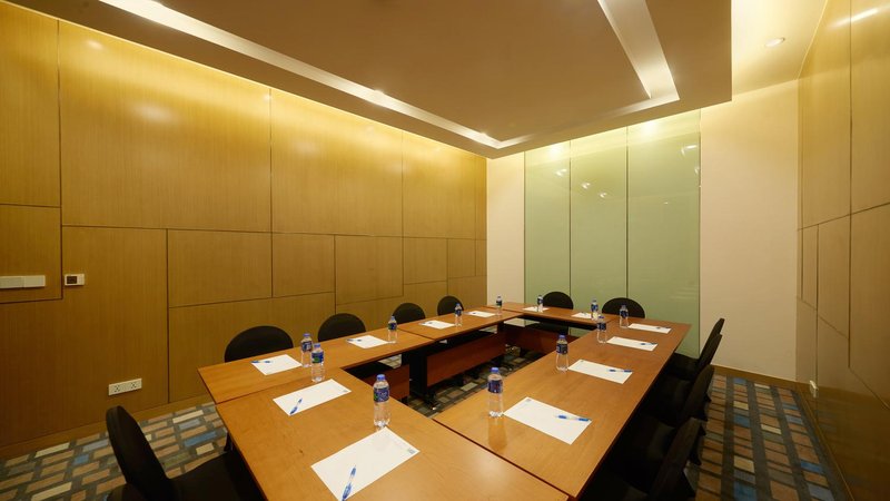 Holiday Inn Expressmeeting room