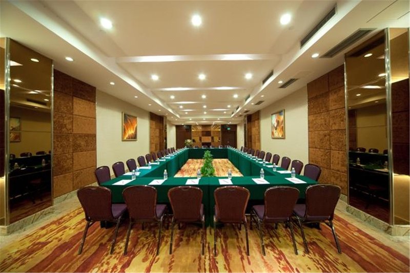 Chongqing Carlton Hotelmeeting room