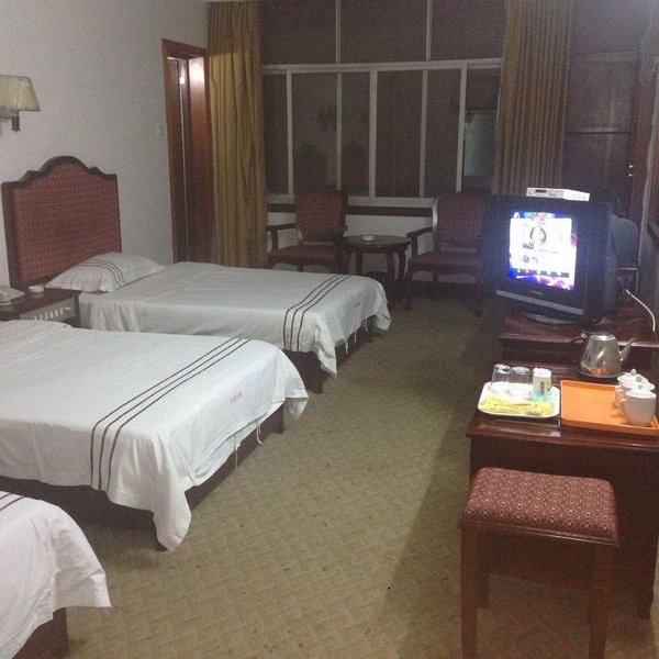 pingxiangshi fu rondajiudiangGuest Room
