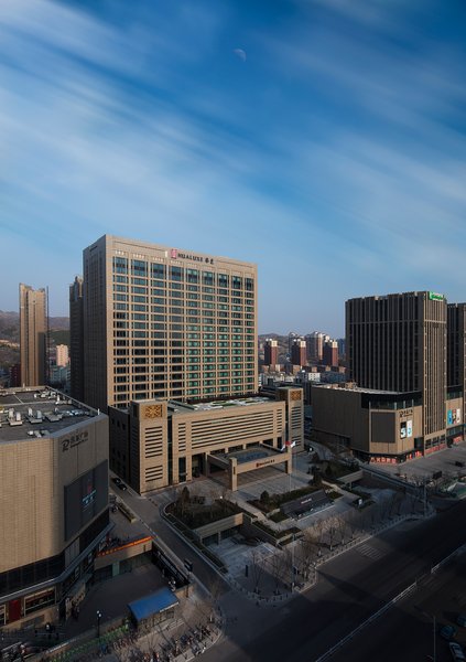 Zhangjiakou HUALUXE Hotel Over view