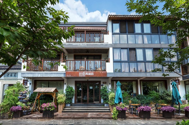 Hangzhou west lake time mark home stay facility over view
