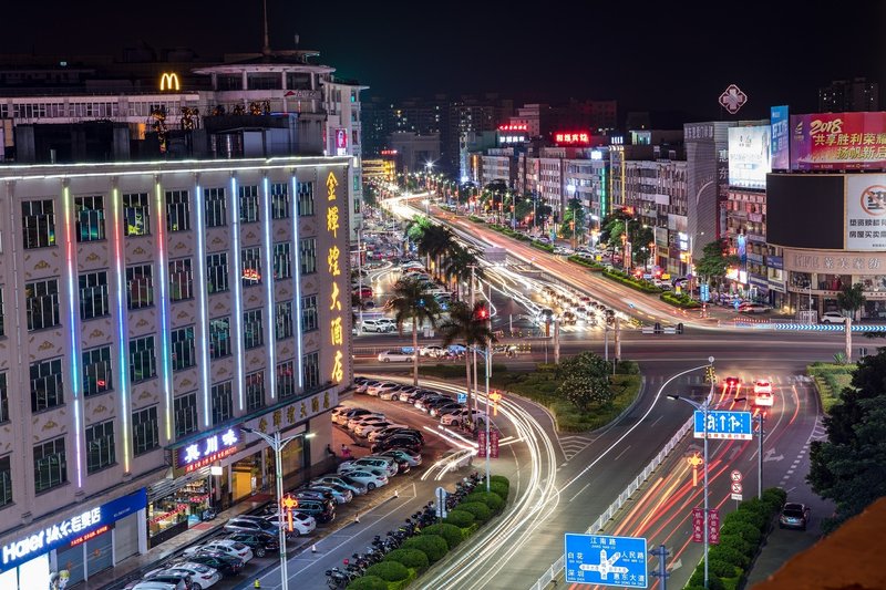 Oriental Shine Hotel (Huidong Huaqiao City Shunfeng) Over view