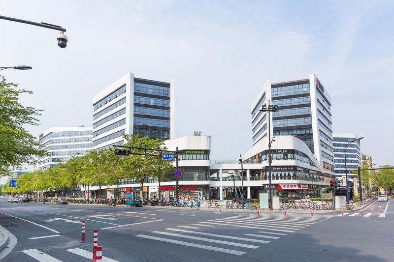 Uhome Xixi Yintai Serviced Apartment Over view