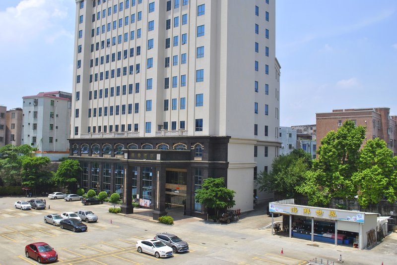 Yangjiang Yintai Hotel Over view