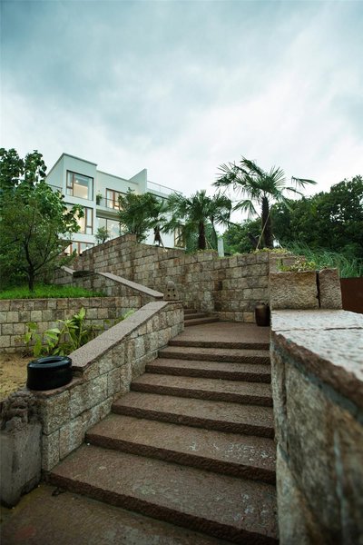 Junyue Shanju Hotel Mount Mogan Over view