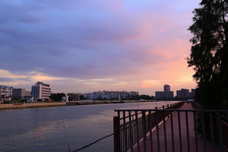 Golden Bay Hotel酒店外观