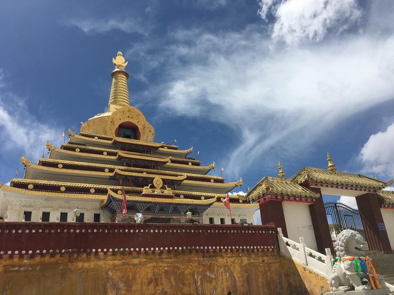 Happiness Hotel周边景点