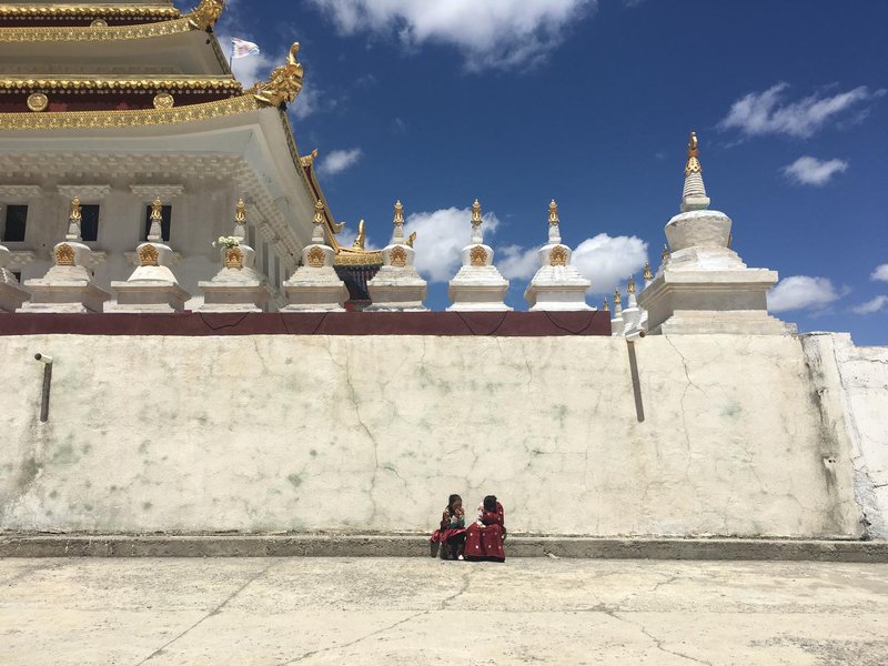 Happiness Hotel周边景点