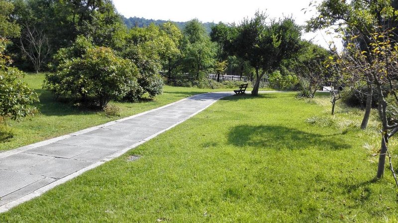 Liulian Putuo Inn周边景点