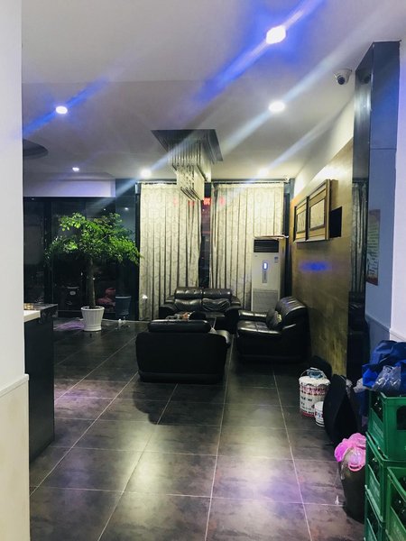 Lingguang Business Hotel Lobby