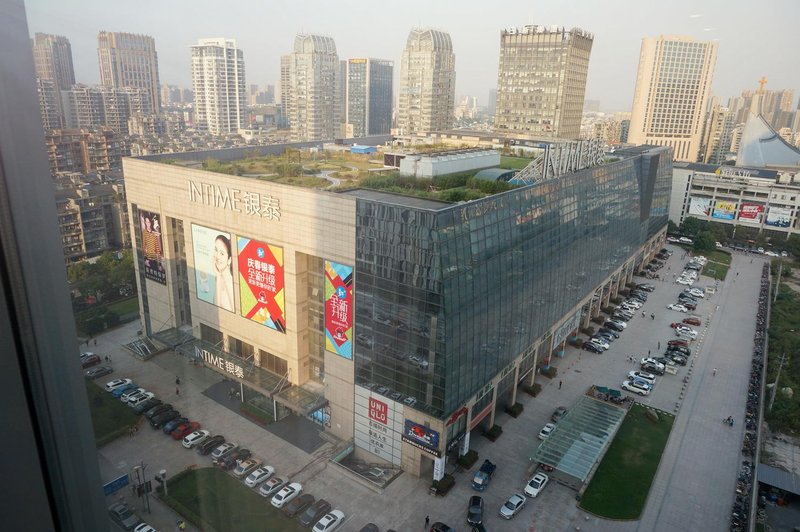 Senny Serviced Apartment Hotel周边景点