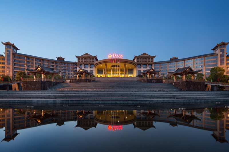 Huitang Huatian City Hot Spring Resort Hotel Over view