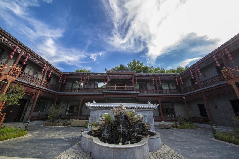 Mountain Wutai singleminded loyal hotel 酒店外观