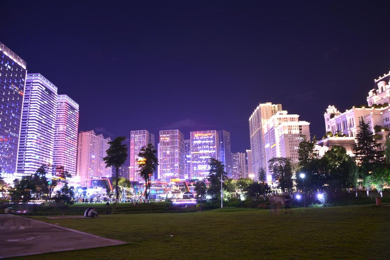 Qianduoduo Capsule  Hostel周边景点