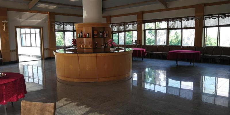 Futaiyuan Retirement and Tourism Resort Restaurant