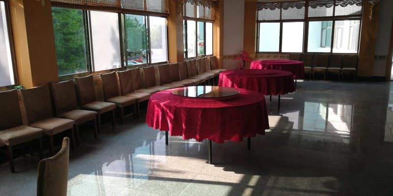 Futaiyuan Retirement and Tourism Resort Restaurant