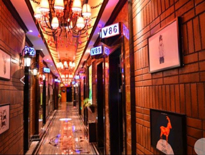Wufu Boutique Hotel Xixiang Subway Station Over view