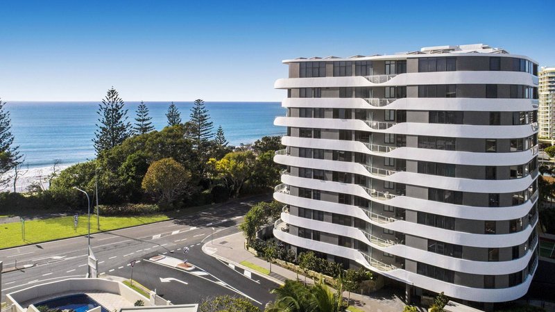 Breeze Mooloolaba Over view