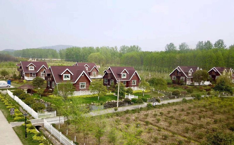 Yanyang Farm House Over view