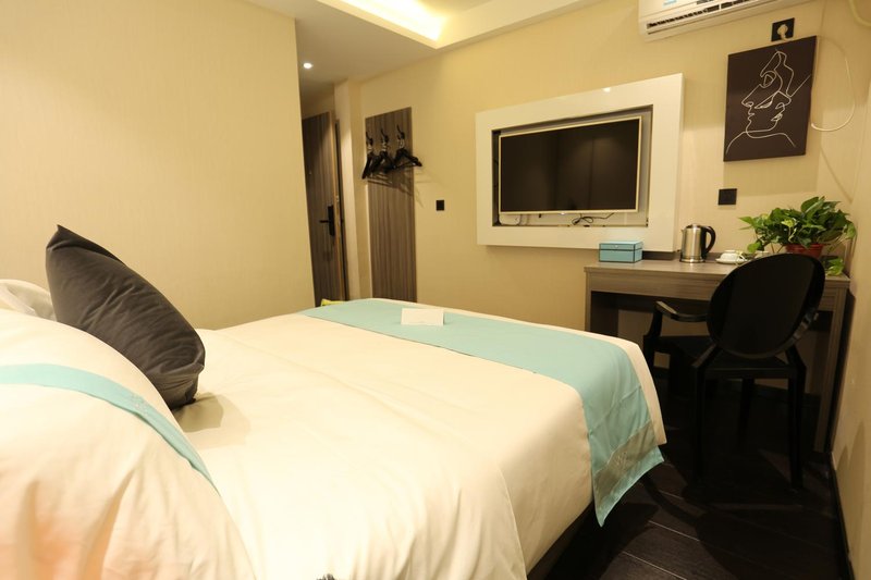 Xana Hotelle (Zhengzhou South 3rd Ring Zhongyuan Futa) Guest Room