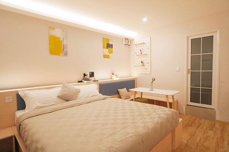 Ruifu Hotel Guest Room