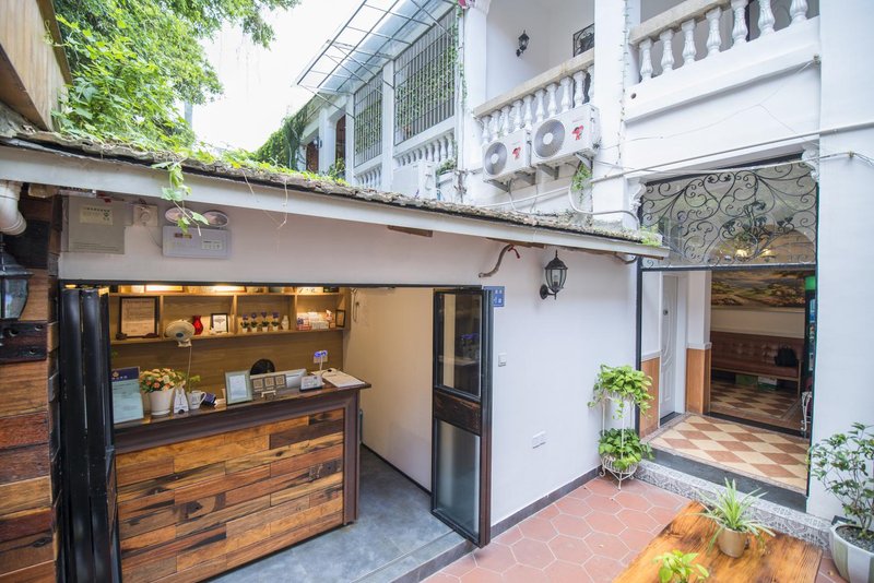 Zimu Xiangju Inn (Gulangyu Islet Neicuo'ao Branch)Over view
