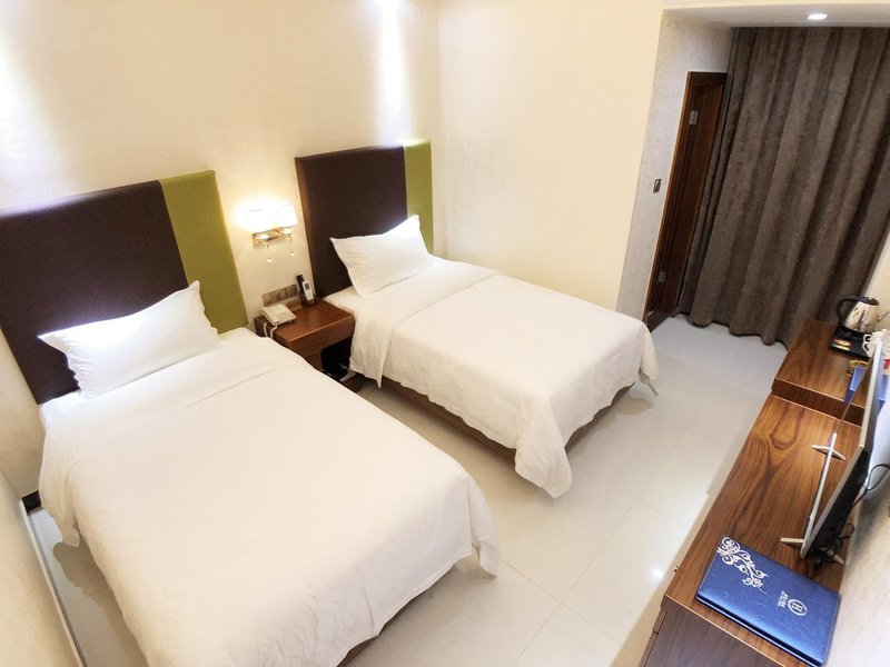 Haotian Hotel Guest Room