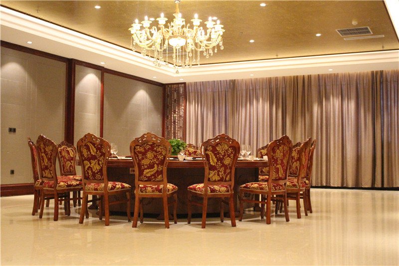 Yulonggu Hot Spring Resort Hotel Restaurant