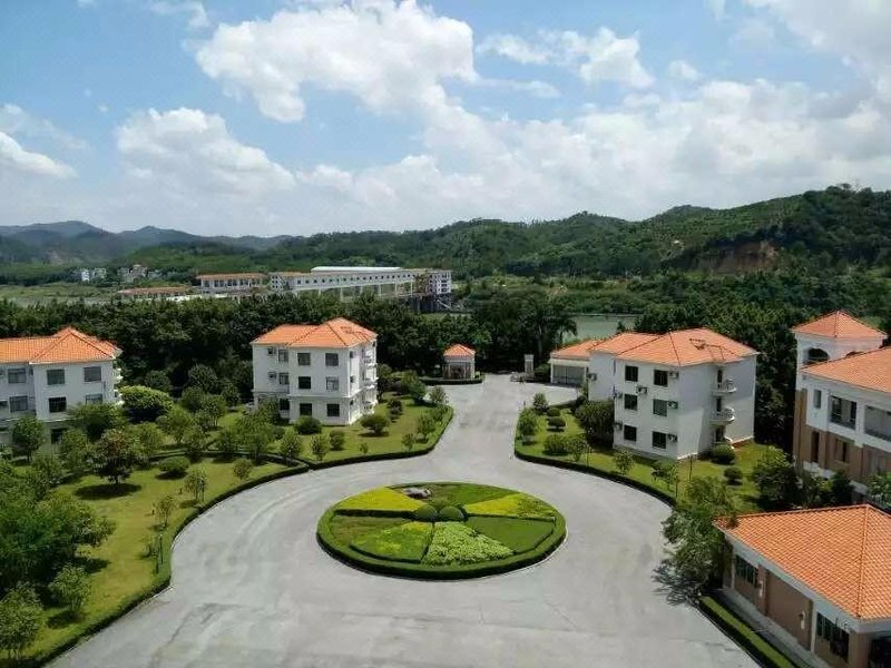 Yue Feng Yuan Hotel Over view