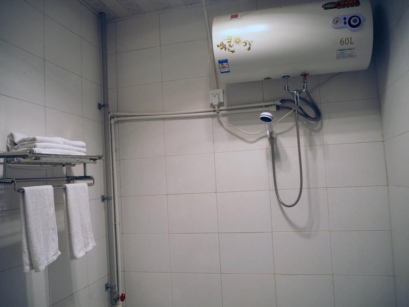 longzixianzfarixingruixuelvyoufuwujiedaizhongxinGuest Room