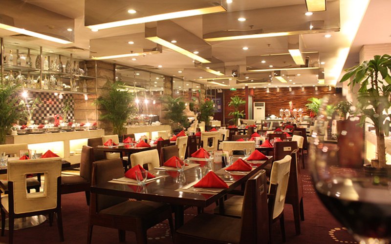 Ramada Plaza Zhengzhou Restaurant