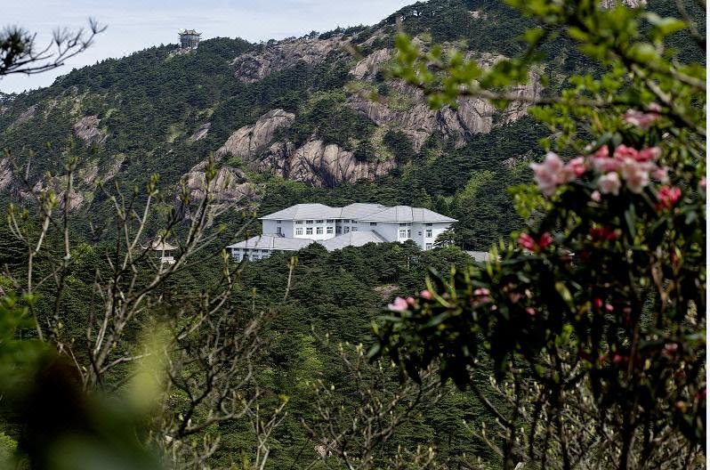 Huangshan Bai Yun HotelOver view