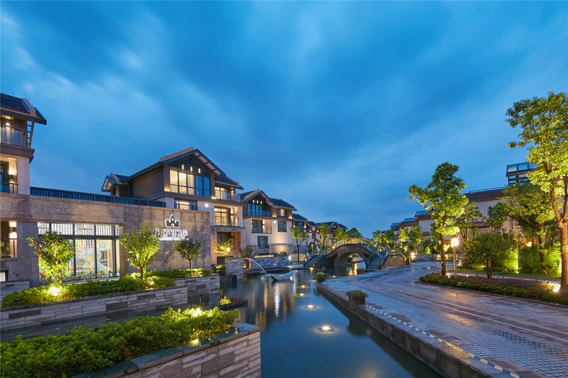 Hangzhou Blossom Water Museum Hotel Over view