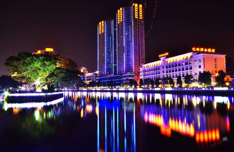 Yinhong Business Hotel Over view