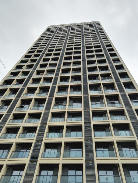 Guangzhou south railway station xin hotel apartment rock station storeOver view