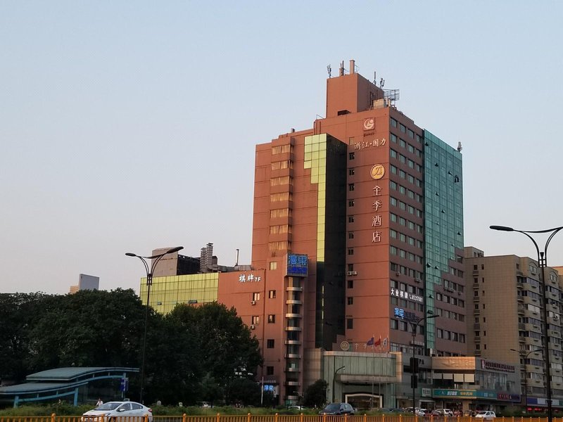 Ji Hotel (Hangzhou Huanglong Shidai Square) Over view