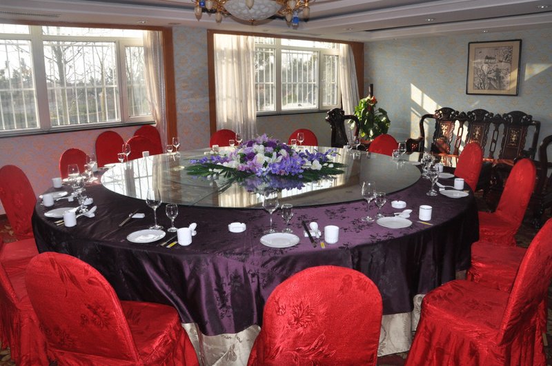 Linglong Xinglongsheng Hotel Restaurant